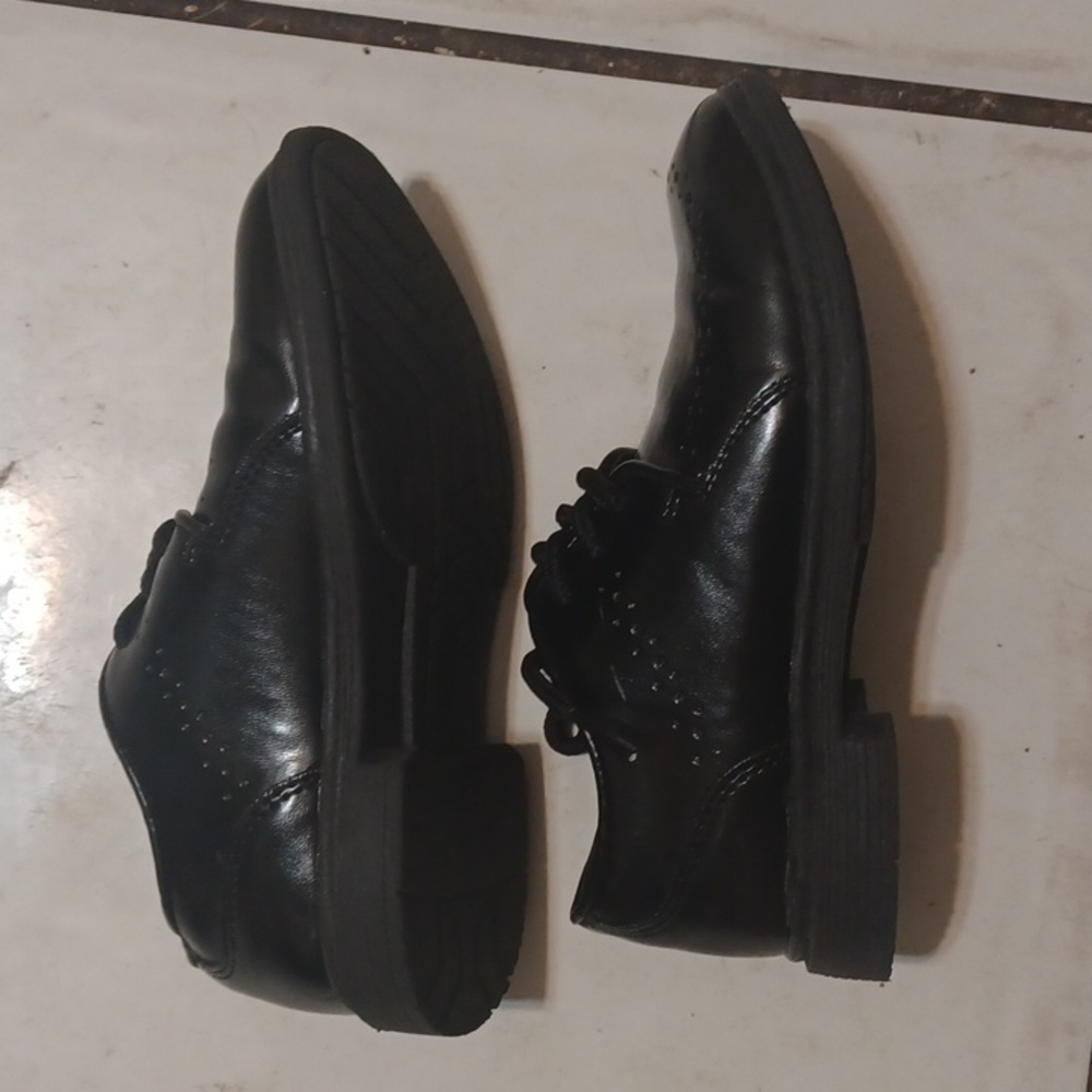 Boys shoes - Picture 2 of 4